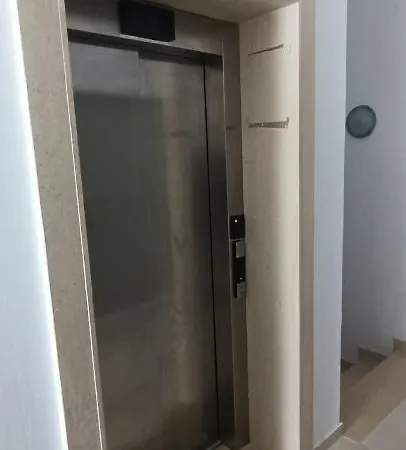 Green Apartment Sarande
