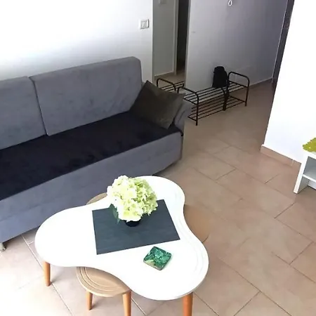 Green Apartment Sarande